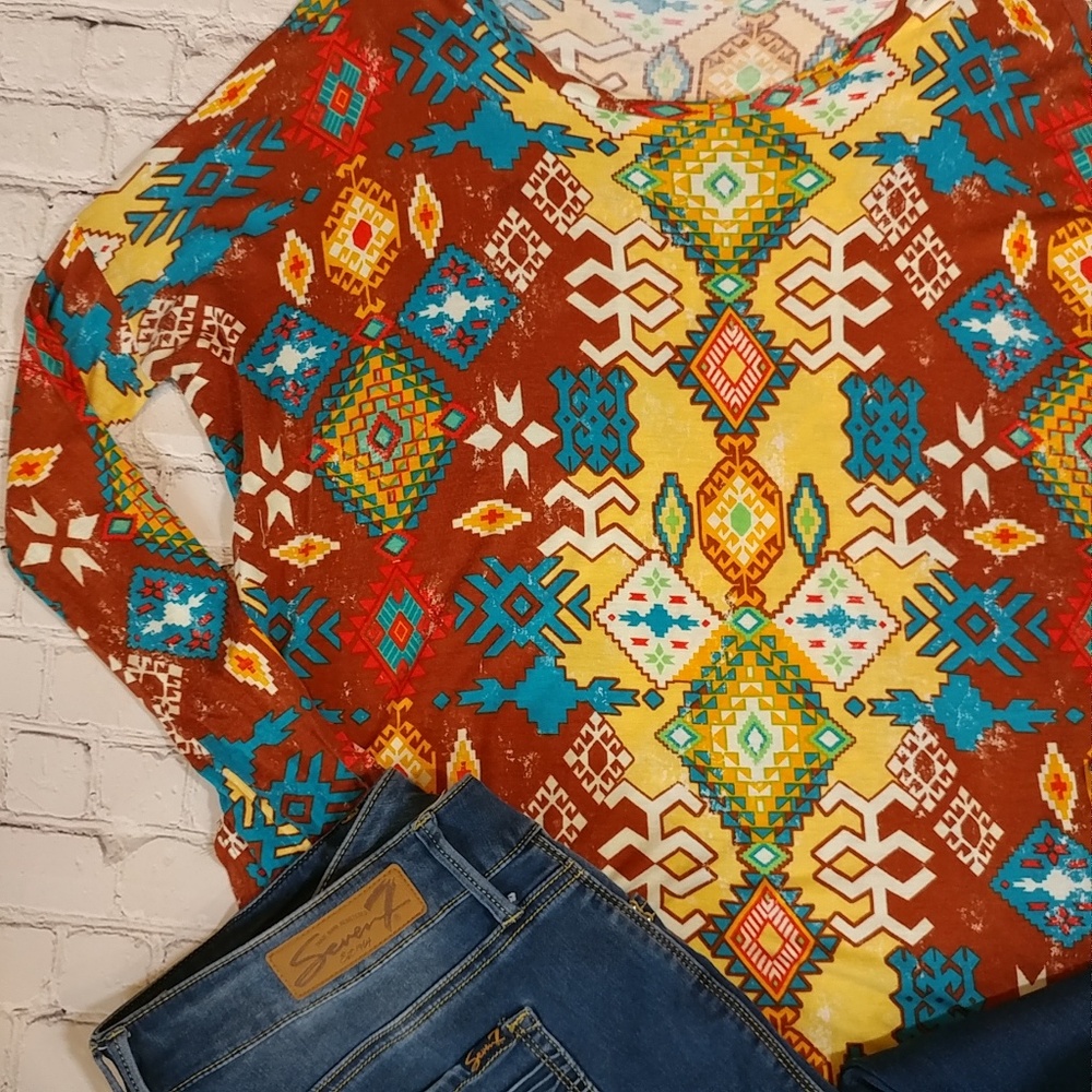 Western Aztec Dolman Long Sleeve Top - Picture 3 of 4
